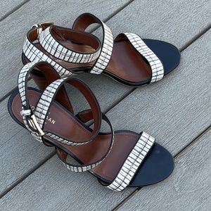Cole Haan Womens Heels Sandals BLACK WHITE leather DELILAH SZ8.5
